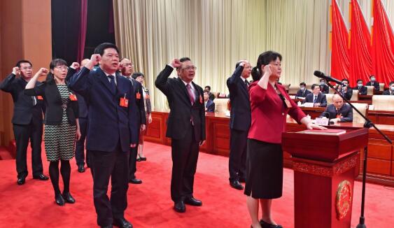 白松濤任玉林市長，楊紅任玉林市人大主任，駱華中、趙翔任副主任，陳昭祺任人大秘書長（簡歷）