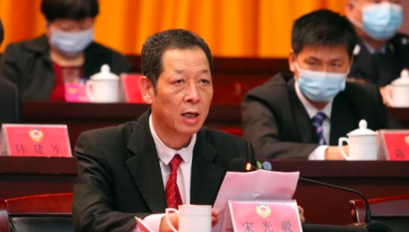宋光毅被查，宋光毅簡歷：欽州靈山政協(xié)主席宋光毅，曾任浦北、靈山縣委常委、宣傳部部長、副縣長