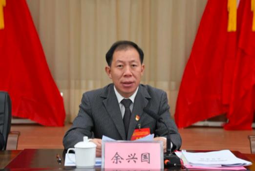 余興國簡歷：新疆克拉瑪依市委常委、常務副市長余興國，曾任廣西北海市鐵山港區(qū)委書記、區(qū)長，合浦縣委副書記